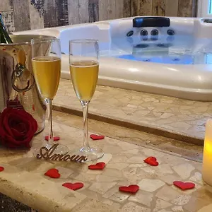  Hotel Loveroom La Garçonn'hyeres