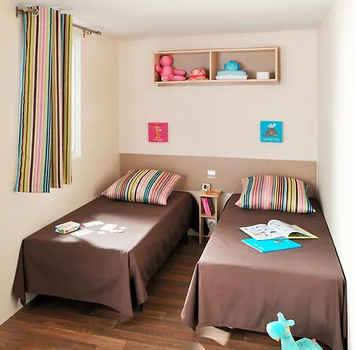 Azur Soleil - Les Pins Maritimes - Campground Costebelle 0*, Hyeres France