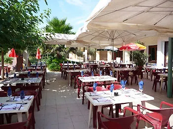 Azur Soleil - Les Pins Maritimes - Campground Costebelle 0*, Hyeres
